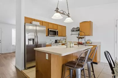 6822 S High Bluff Dr W, West Jordan, UT 84081 - Photo 10
