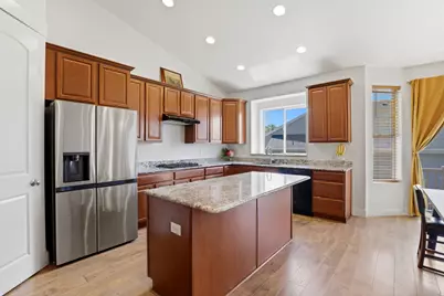 1443 W 1875 N, Farmington, UT 84025 - Photo 4