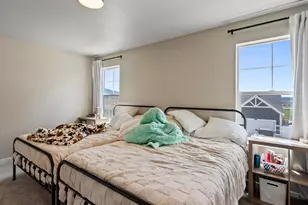 6733 N Mount Jefferson, Eagle Mountain, UT 84005 - Photo 14