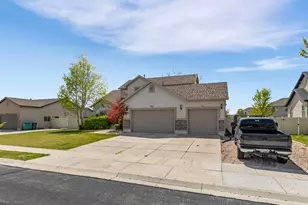 4541 W 5800 S, Hooper, UT 84315 - Photo 32