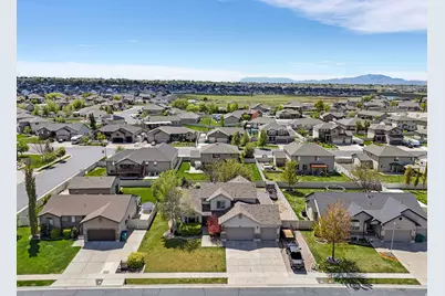 4541 W 5800 S, Hooper, UT 84315 - Photo 34