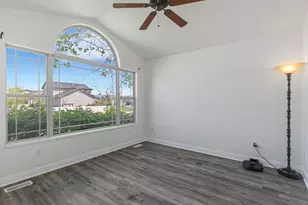 4541 W 5800 S, Hooper, UT 84315 - Photo 4