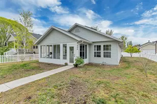 1906 E Juniper Dr, Eagle Mountain, UT 84005 - Photo 10