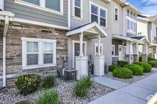 659 E 380 N, Vineyard, UT 84059 - Photo 2