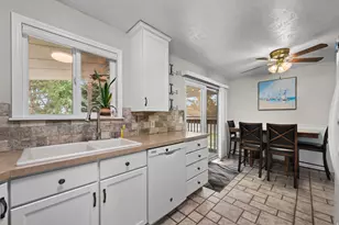 7659 S 2290 W, West Jordan, UT 84084 - Photo 12