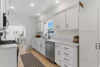 27 N 400 E, Brigham City, UT 84302 - Photo 10