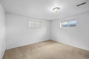 1345 S Valhalla Dr E, Clearfield, UT 84015 - Photo 28