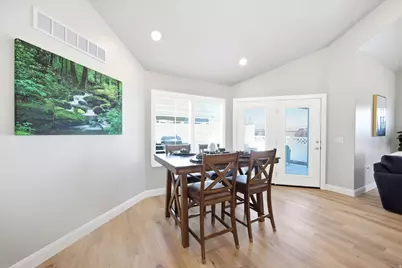 512 E Meadow Ranch Ln #D, Saratoga Springs, UT 84045 - Photo 12