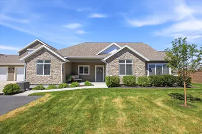 512 E Meadow Ranch Ln #D, Saratoga Springs, UT 84045 - Photo 2