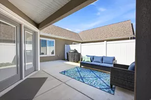 512 E Meadow Ranch Ln, Saratoga Springs, UT 84045 - Photo 32