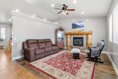495 N 300 W, Moroni, UT 84646 - Photo 8