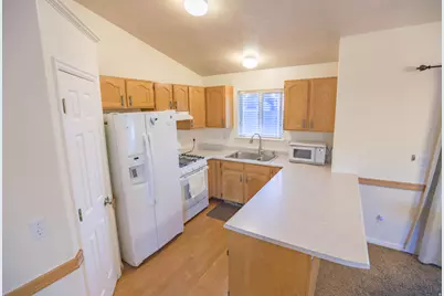 940 W 550 N, Pleasant Grove, UT 84062 - Photo 6