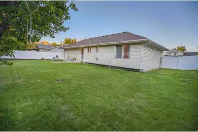 940 W 550 N, Pleasant Grove, UT 84062 - Photo 24