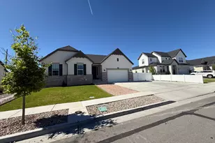 8151 W Joe Dr, Magna, UT 84044 - Photo 4