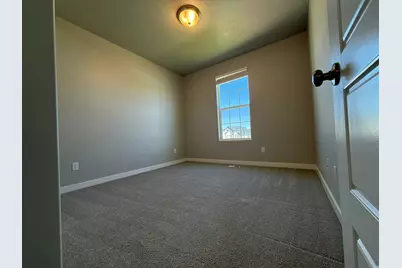 8151 W Joe Dr, Magna, UT 84044 - Photo 18