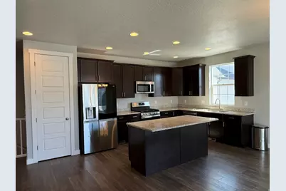 8151 W Joe Dr, Magna, UT 84044 - Photo 8