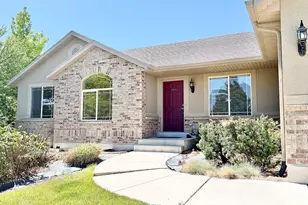 7074 S Rialto Way, West Jordan, UT 84081 - Photo 2