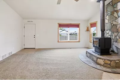 4840 W 14400 N, Garland, UT 84312 - Photo 6