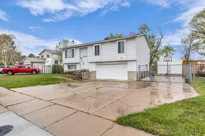 1860 W 7225 S, West Jordan, UT 84084 - Photo 2