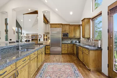 4138 S Mount Olympus Way, Millcreek, UT 84124 - Photo 12