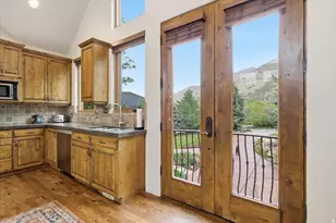 4138 S Mount Olympus Way, Millcreek, UT 84124 - Photo 14