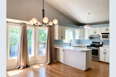 1095 N 2925 W, Layton, UT 84041 - Photo 10