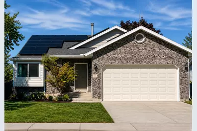 1095 N 2925 W, Layton, UT 84041 - Photo 2
