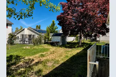 1095 N 2925 W, Layton, UT 84041 - Photo 4