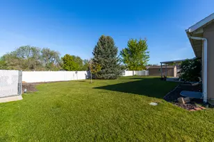 3918 S Madill Cir W, West Valley, UT 84119 - Photo 32