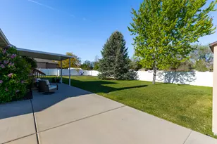 3918 S Madill Cir W, West Valley, UT 84119 - Photo 30
