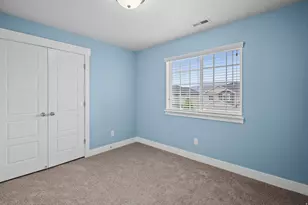 7549 N Hutch Ln, Eagle Mountain, UT 84005 - Photo 14