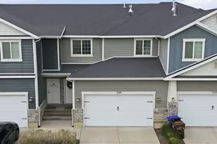 7549 N Hutch Ln, Eagle Mountain, UT 84005 - Photo 2