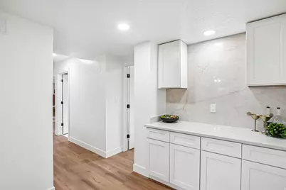 7312 S 2980 E, Cottonwood Heights, UT 84121 - Photo 54