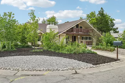 7312 S 2980 E, Cottonwood Heights, UT 84121 - Photo 2