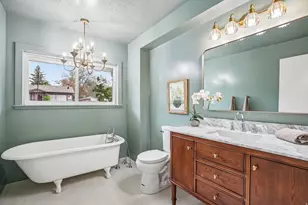 7312 S 2980 E, Cottonwood Heights, UT 84121 - Photo 56