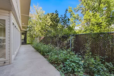 7312 S 2980 E, Cottonwood Heights, UT 84121 - Photo 68