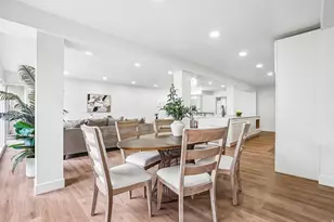 7312 S 2980 E, Cottonwood Heights, UT 84121 - Photo 12
