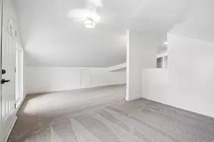 7312 S 2980 E, Cottonwood Heights, UT 84121 - Photo 46