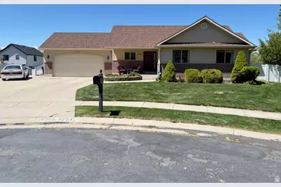 775 E Green Field Cir S, River Heights, UT 84321 - Photo 2