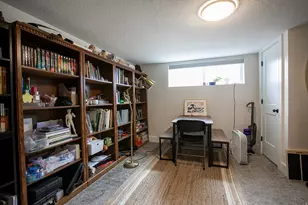 167 E 200 N, Provo, UT 84606 - Photo 28