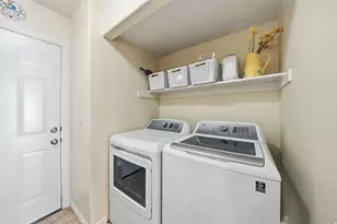 652 W 800 N, Clinton, UT 84015 - Photo 22