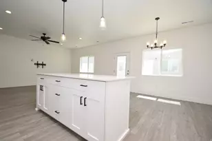 2109 W 1665 Pkwy S, West Haven, UT 84401 - Photo 8