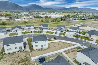 35 E Broxburn Way N, Tooele, UT 84074 - Photo 26