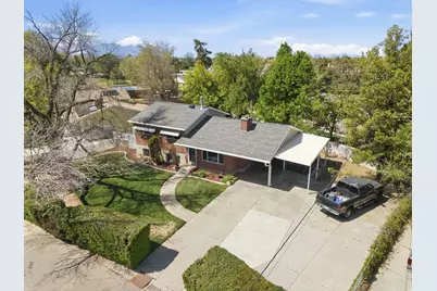 1701 E Village Green Rd, Cottonwood Heights, UT 84121 - Photo 16