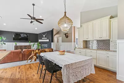 2433 W Saddle Horn Cir S, Bluffdale, UT 84065 - Photo 18