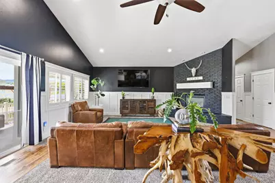 2433 W Saddle Horn Cir S, Bluffdale, UT 84065 - Photo 12