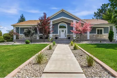 2433 W Saddle Horn Cir S, Bluffdale, UT 84065 - Photo 10