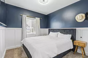2433 W Saddle Horn Cir S, Bluffdale, UT 84065 - Photo 28