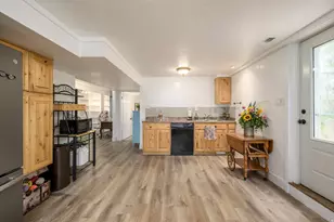 11448 S 1380 E, Sandy, UT 84092 - Photo 40