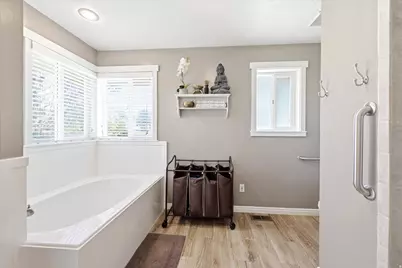 4182 W 9800 N, Cedar Hills, UT 84062 - Photo 18
